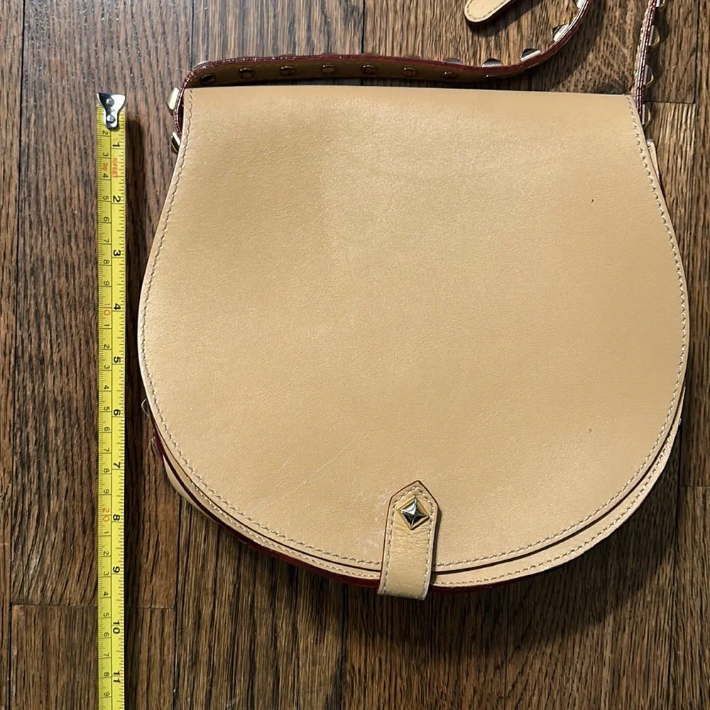 🎉HP🎉 Rebecca Minkoff Skylar Saddle Bag Tan with Gold Hardware Genuine Leather - Picture 3 of 11